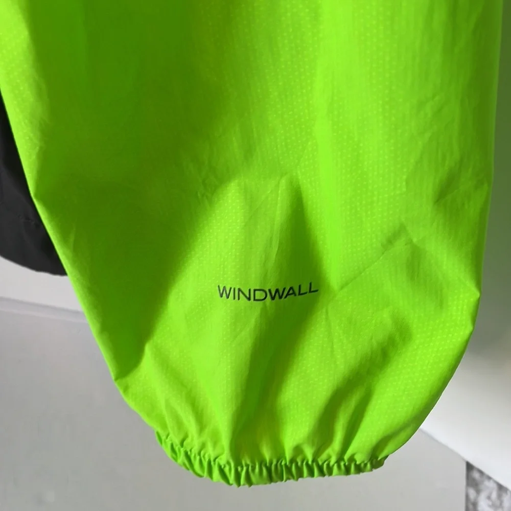 The North Face ( Big Kids) XL ( 18-20 ) Windfall Jacket
